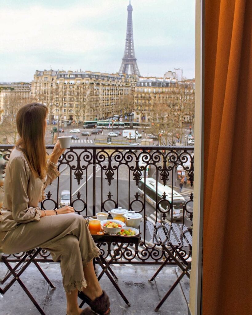 Hotel La Comptesse Paris, with a view on the Eiffel Tower