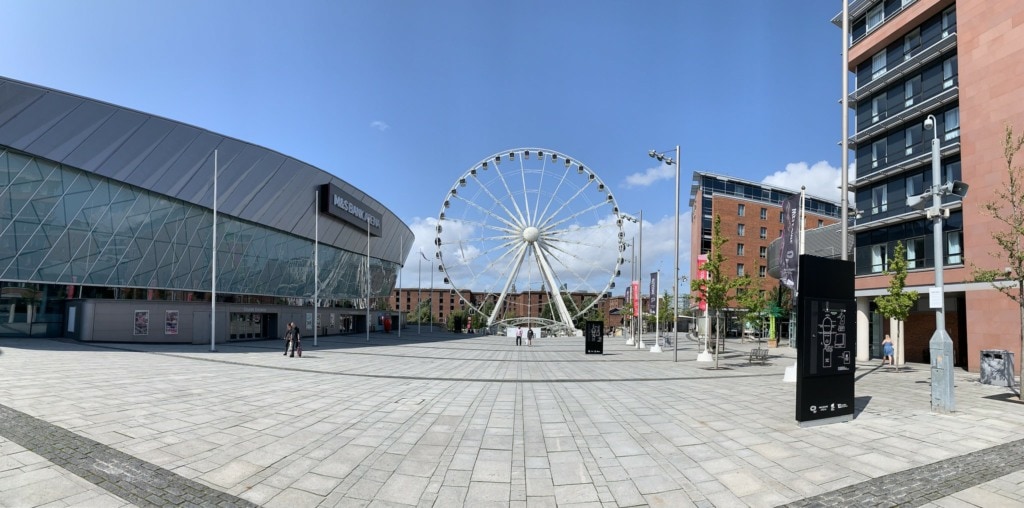 Wheel of Liverpool is the best attraction for kids in Liverpool