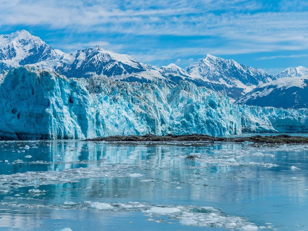 15 Most Stunning Glaciers in Alaska That Will Take Your Breath Away