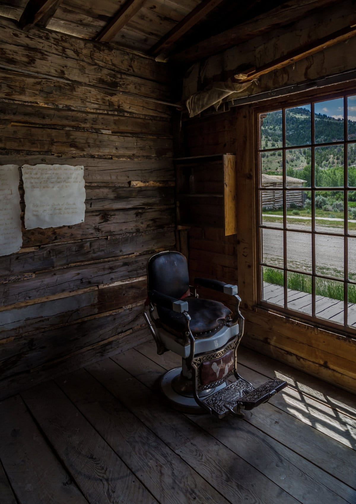 An old barber chair in Bannack, Montana