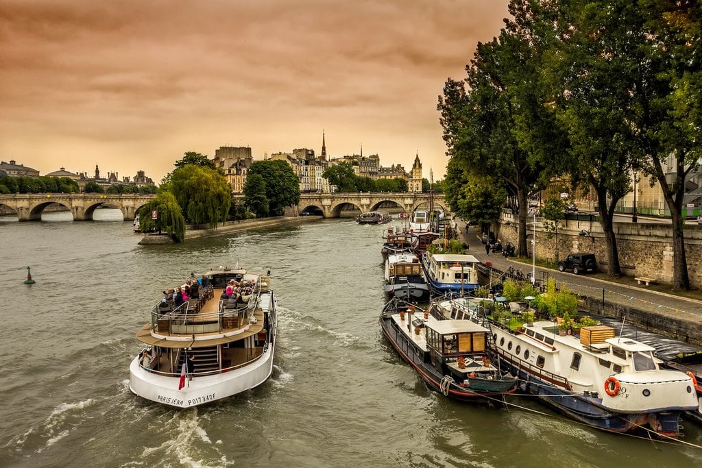 La Seine River Cruise, Paris