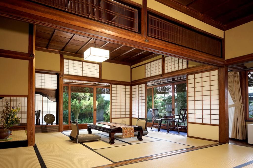 Ryokan, the traditional hotels in Japan