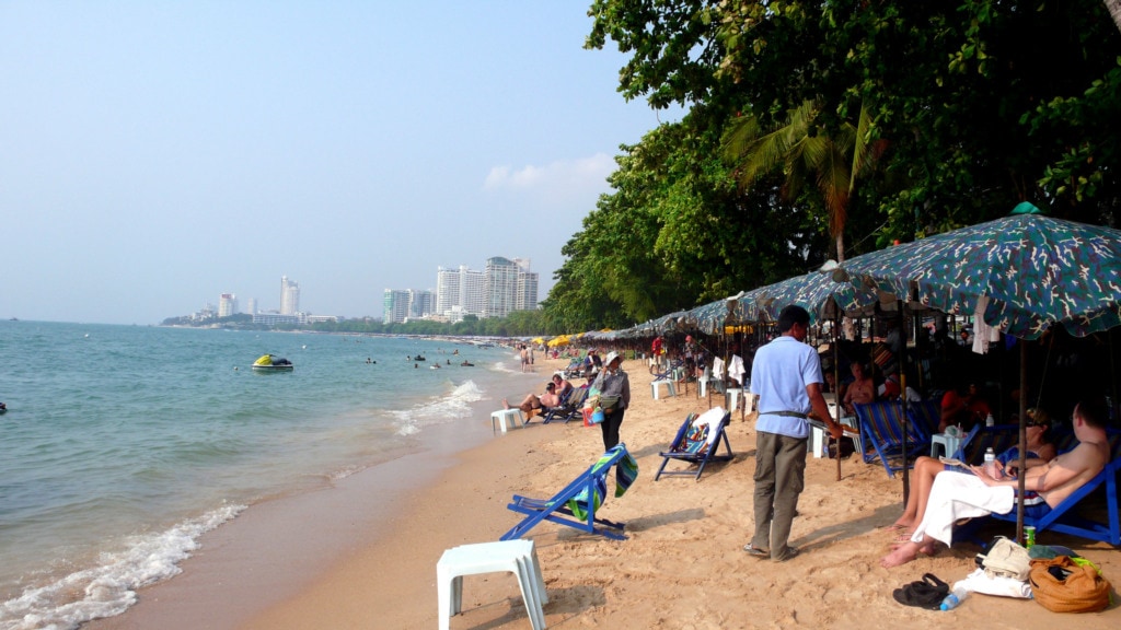 Pattaya Beach at high tide