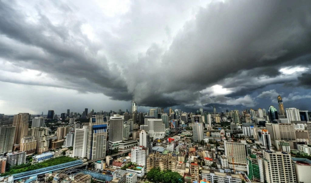 Huge clouds before rain in Bangkok