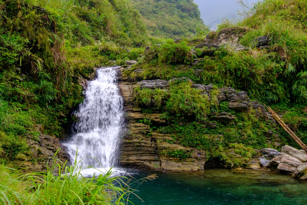 Du Gia Waterfall